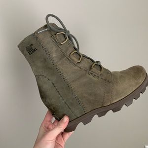 Sorel Joan of Arc Heeled Boots (Waterproof)
